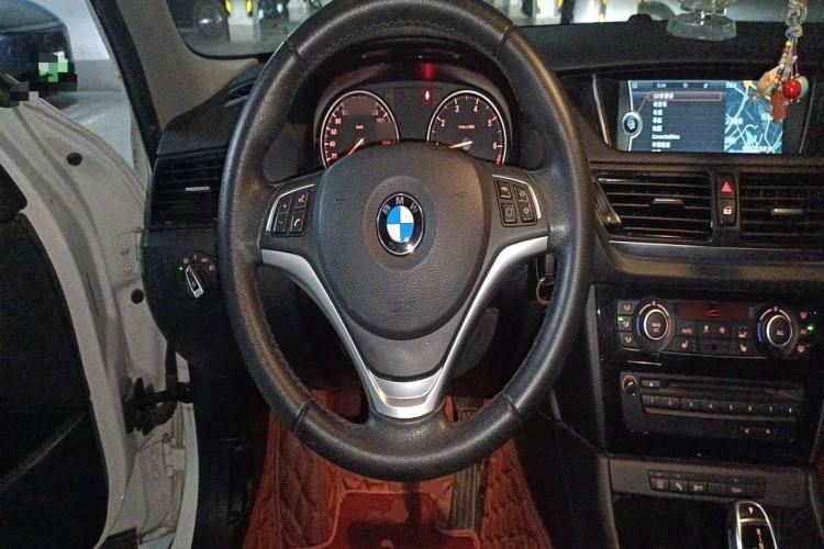 Used BMW X1 2015 sDrive18i Leading Edition Steering Wheel