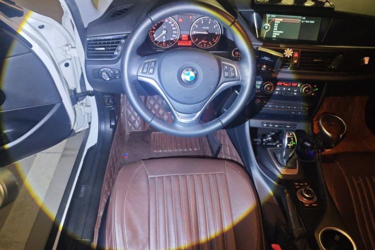 Used BMW X1 2015 sDrive18i Leading Edition Steering Wheel