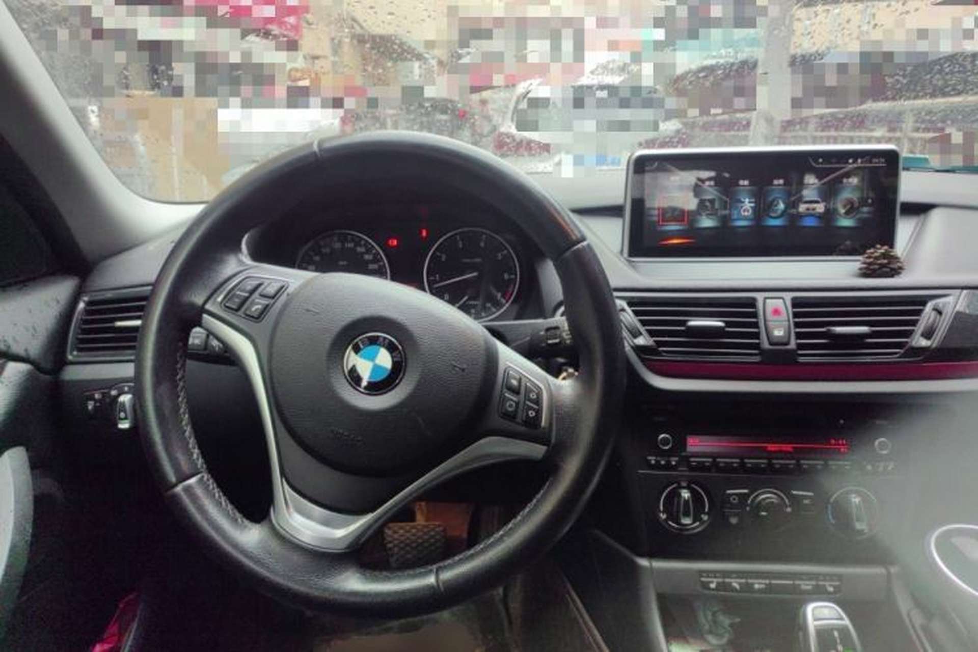 Used BMW X1 2015 sDrive18i Fashion Upgrade Edition Steering Wheel
