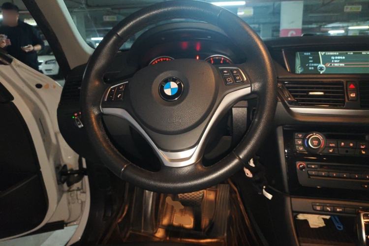 Used BMW X1 2015 sDrive18i Leading Edition Steering Wheel
