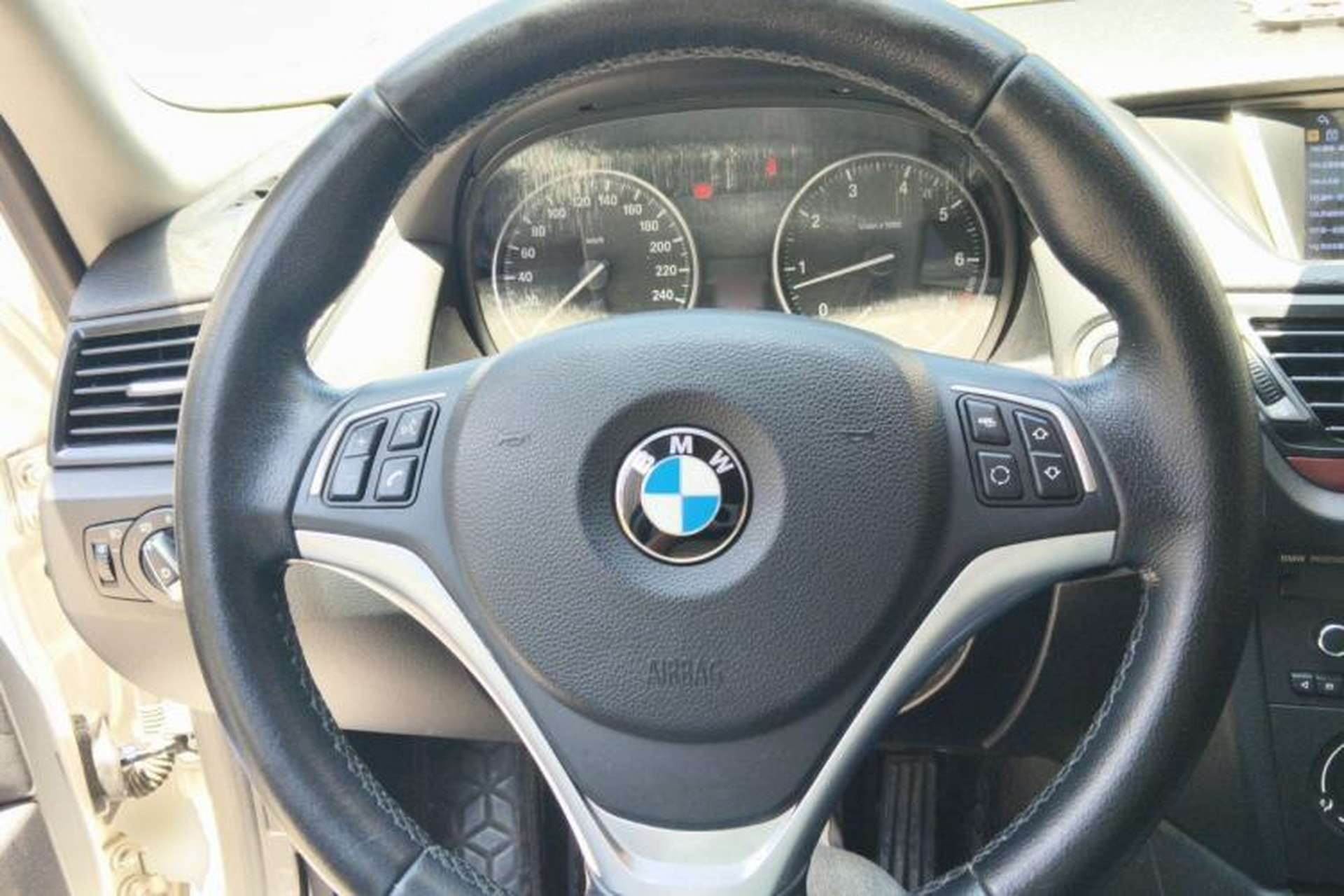 Used BMW X1 2015 sDrive18i Fashion Upgrade Edition Steering Wheel