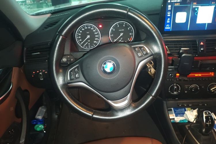 Used BMW X1 2015 sDrive18i Fashion Upgrade Edition Steering Wheel