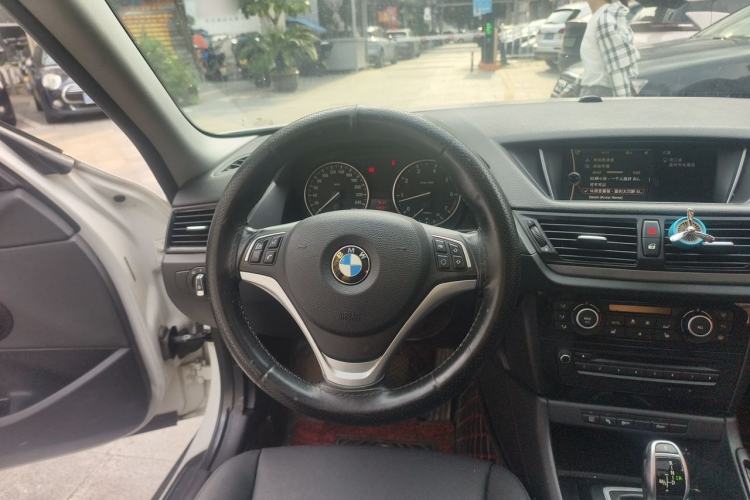 Used BMW X1 2015 sDrive18i Leading Edition Steering Wheel