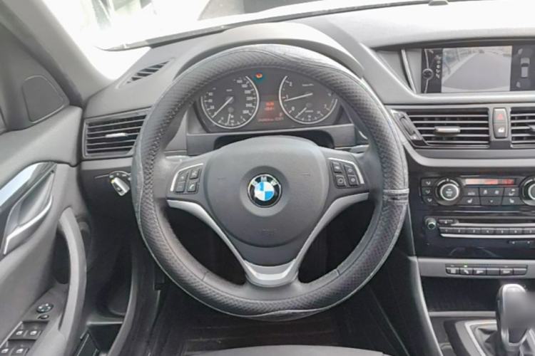 Used BMW X1 2015 sDrive18i Leading Edition Steering Wheel