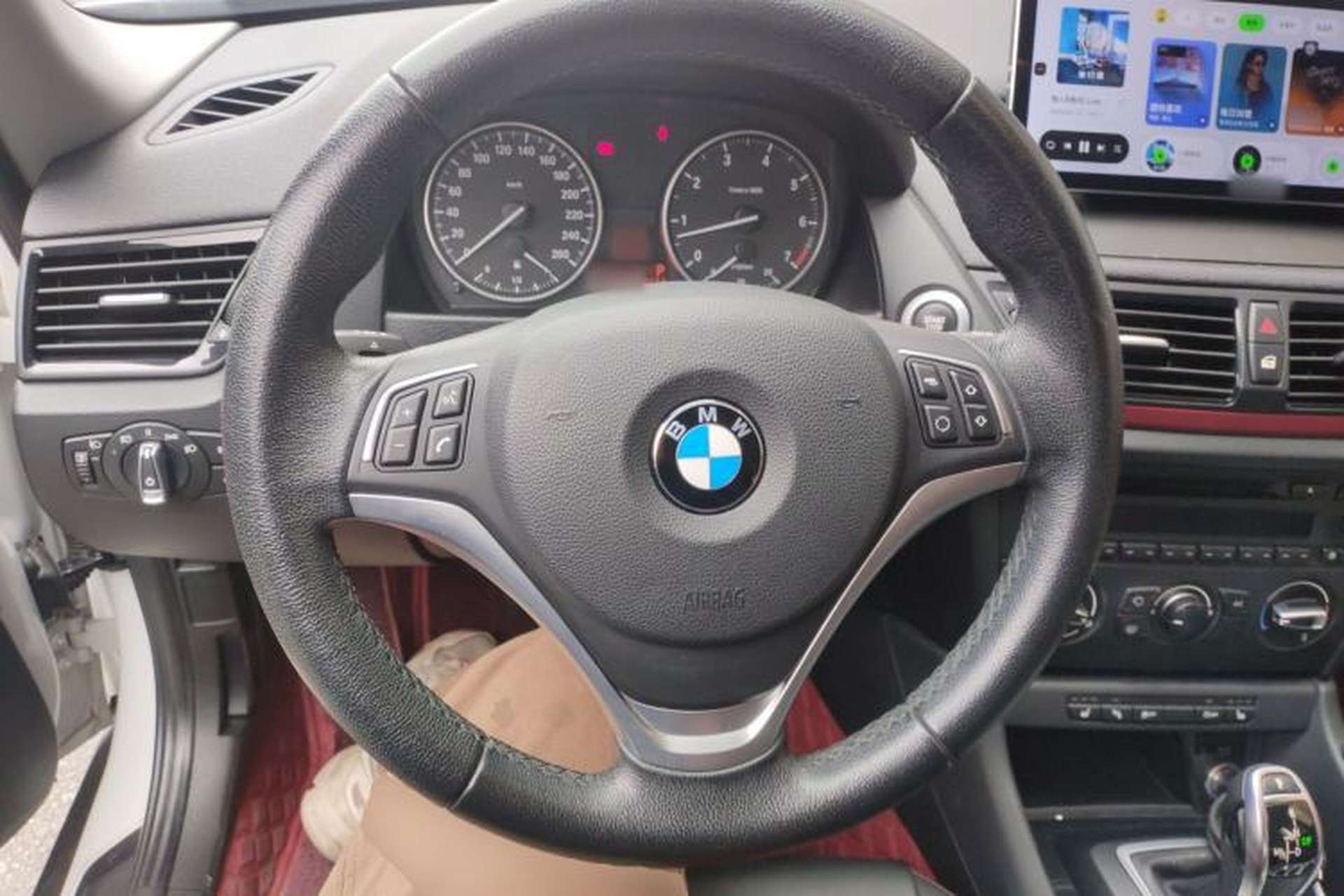 Used BMW X1 2015 sDrive18i Fashion Upgrade Edition Steering Wheel