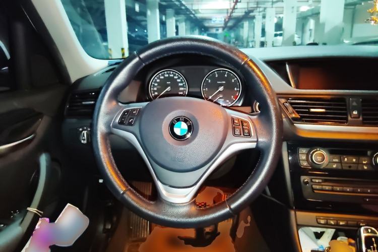 Used BMW X1 2015 sDrive18i Leading Edition Steering Wheel