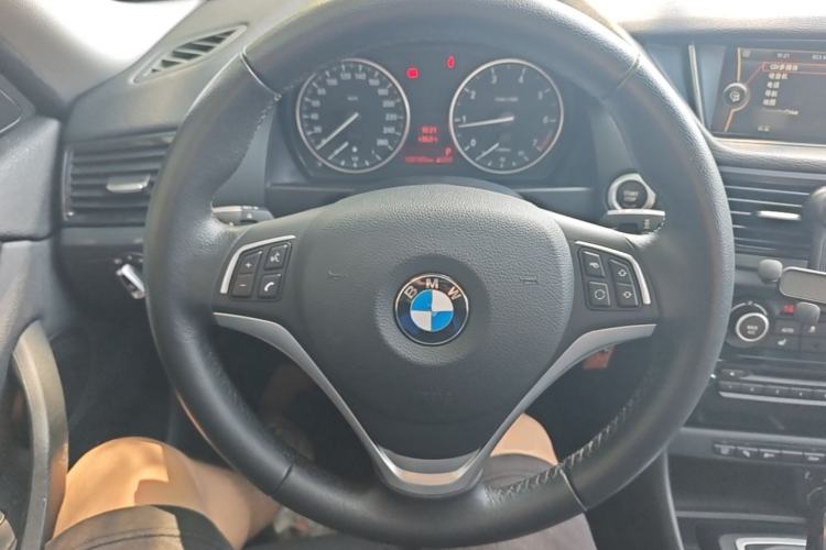 Used BMW X1 2015 sDrive18i Leading Edition Steering Wheel