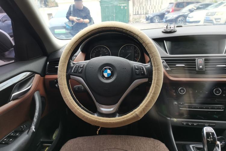Used BMW X1 2015 sDrive18i Leading Edition Steering Wheel