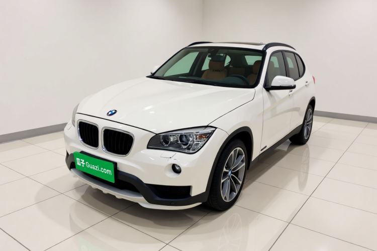 BMW X1 2015 sDrive18i Leading Edition с пробегом Guazi used car, China used car export, Used car for sale, Used cars, Cheapest cars for sale
