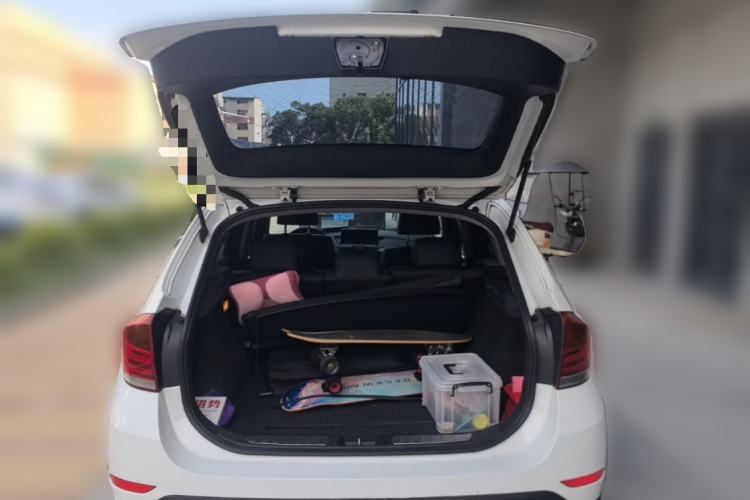 Used BMW X1 2015 sDrive18i Leading Edition Trunk