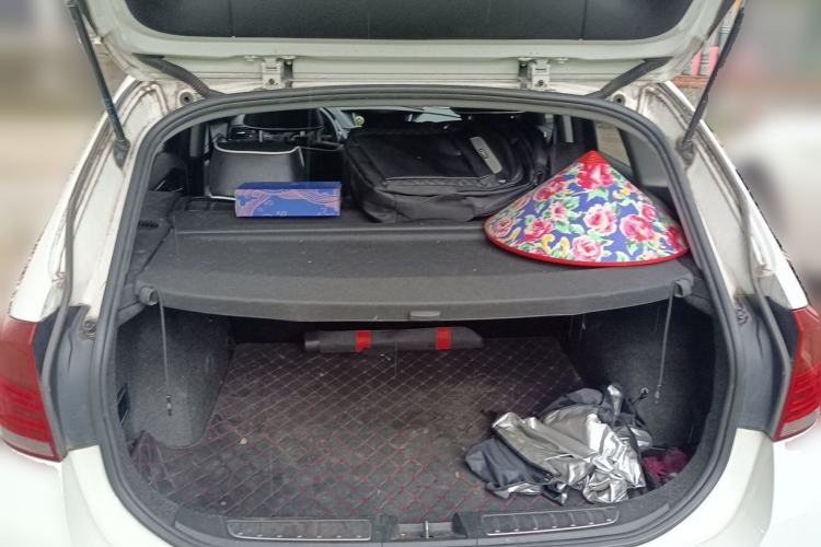Used BMW X1 2015 sDrive18i Leading Edition Trunk