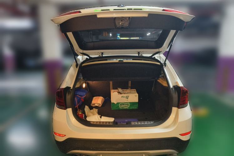 Used BMW X1 2015 sDrive18i Leading Edition Trunk