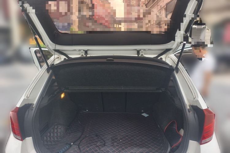 Used BMW X1 2015 sDrive18i Leading Edition Trunk
