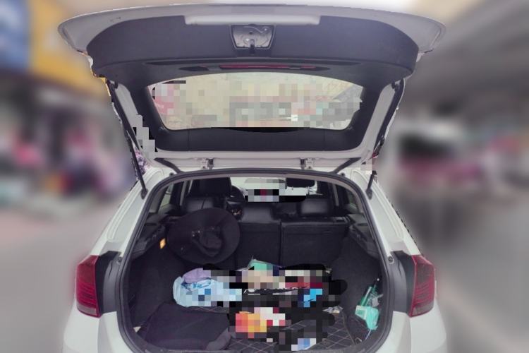 Used BMW X1 2015 sDrive18i Fashion Upgrade Edition Trunk