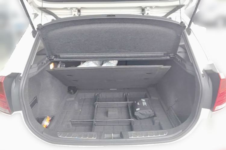 Used BMW X1 2015 sDrive18i Leading Edition Trunk