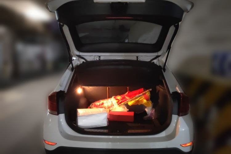 Used BMW X1 2015 sDrive18i Fashion Upgrade Edition Trunk