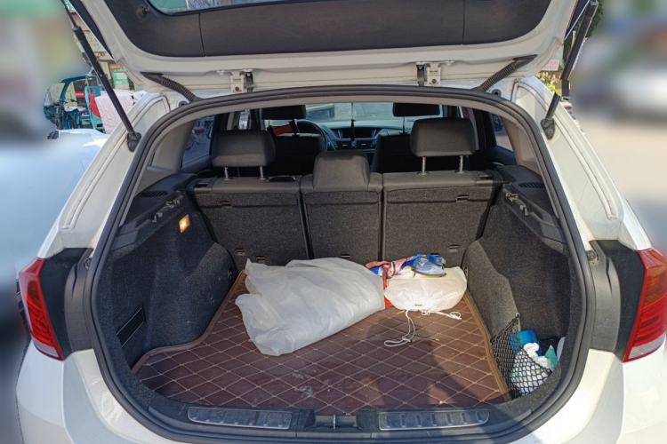 Used BMW X1 2015 sDrive18i Leading Edition Trunk
