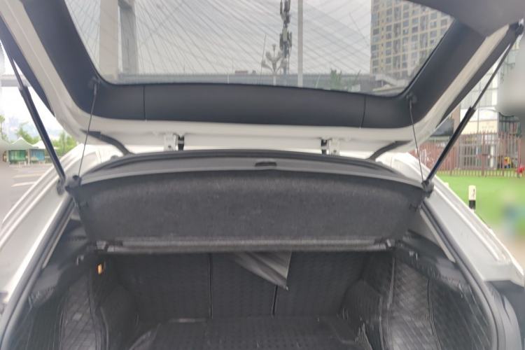 Used BMW X1 2015 sDrive18i Leading Edition Trunk
