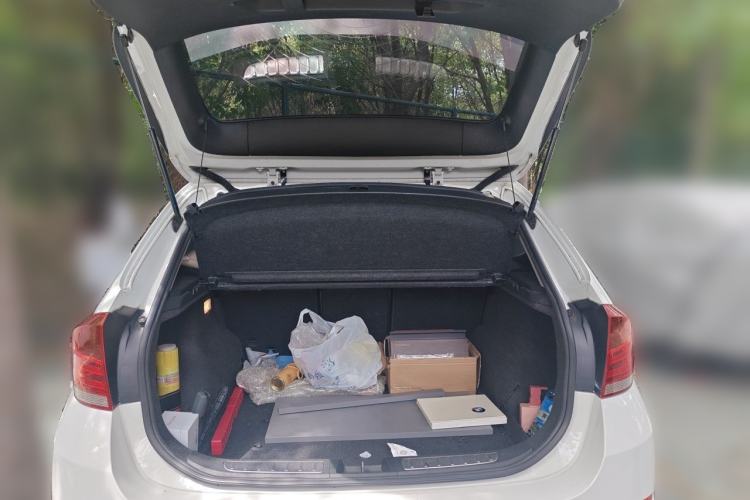 Used BMW X1 2015 sDrive18i Fashion Upgrade Edition Trunk