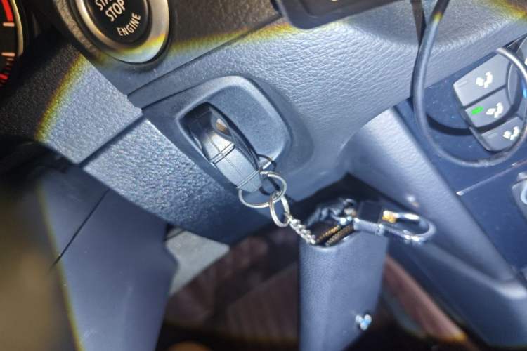 Used BMW X1 2015 sDrive18i Leading Edition Vehicle Key