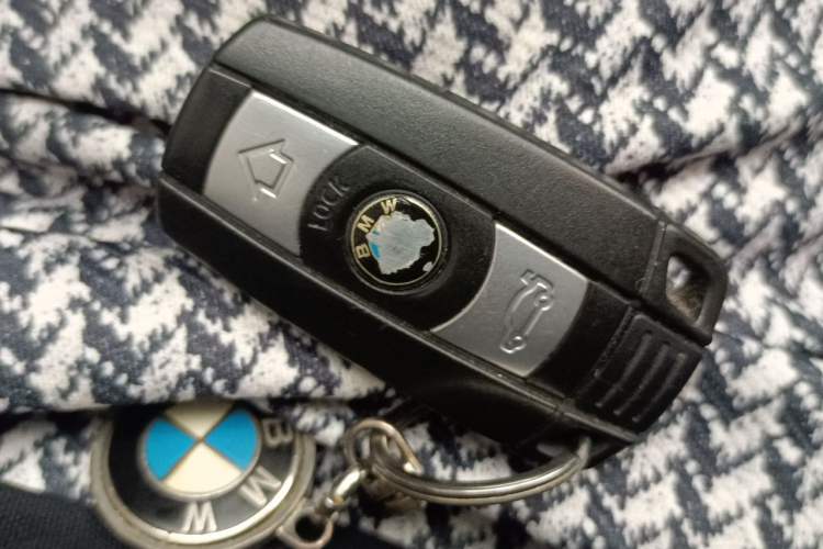 Used BMW X1 2015 sDrive18i Leading Edition Vehicle Key