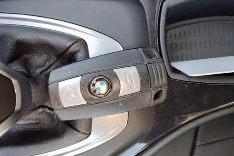 Used BMW X1 2015 sDrive18i Fashion Upgrade Edition Vehicle Key