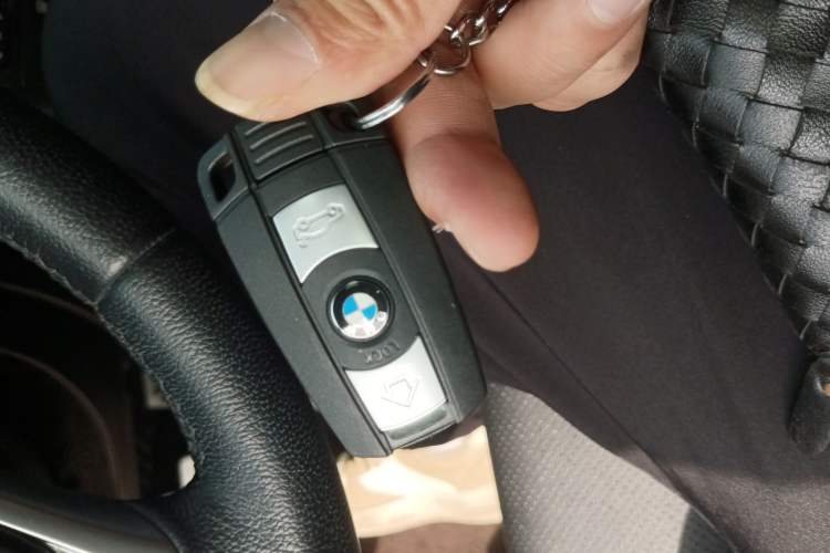 Used BMW X1 2015 sDrive18i Fashion Upgrade Edition Vehicle Key