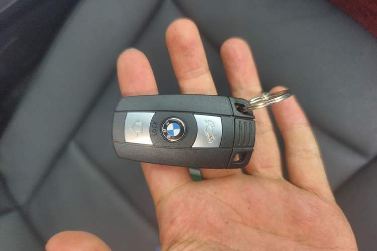 Used BMW X1 2015 sDrive18i Leading Edition Vehicle Key
