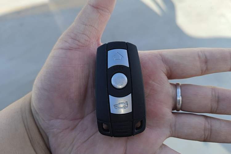 Used BMW X1 2015 sDrive18i Fashion Upgrade Edition Vehicle Key
