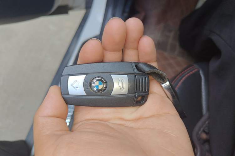 Used BMW X1 2015 sDrive18i Fashion Upgrade Edition Vehicle Key