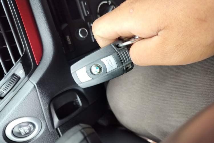 Used BMW X1 2015 sDrive18i Fashion Upgrade Edition Vehicle Key