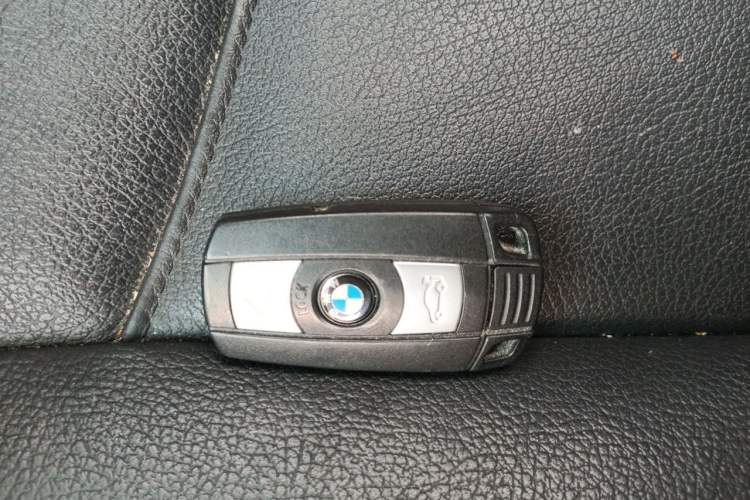 Used BMW X1 2015 xDrive20i Fashion Upgrade Edition Vehicle Key