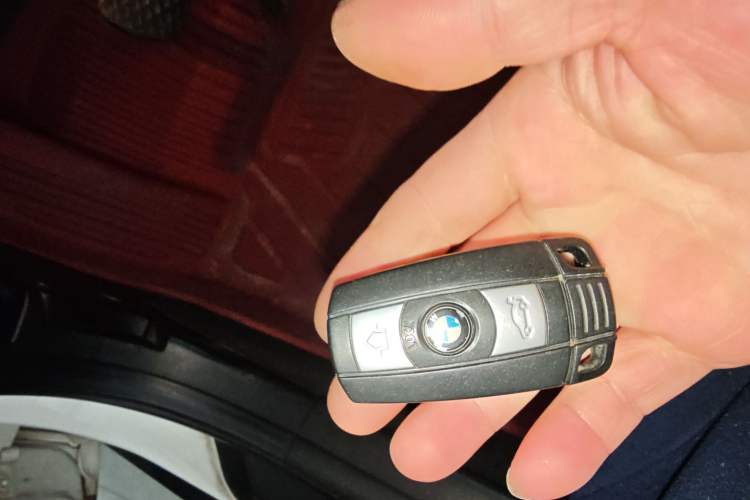 Used BMW X1 2015 sDrive18i Fashion Upgrade Edition Vehicle Key