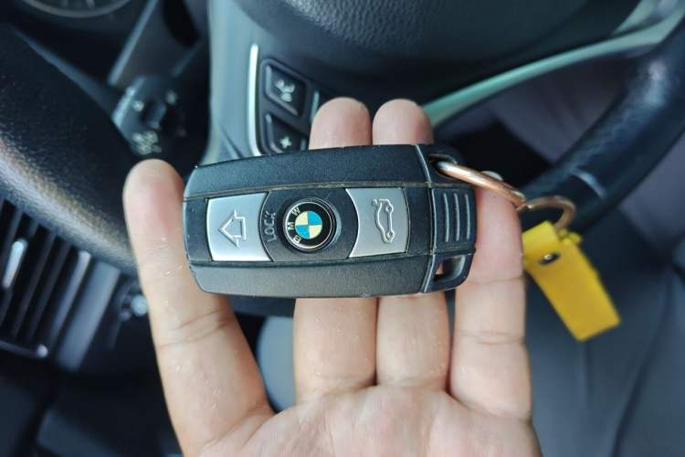 Used BMW X1 2015 sDrive18i Leading Edition Vehicle Key
