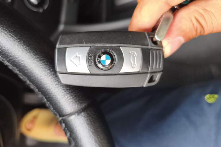 Used BMW X1 2015 sDrive18i Fashion Upgrade Edition Vehicle Key