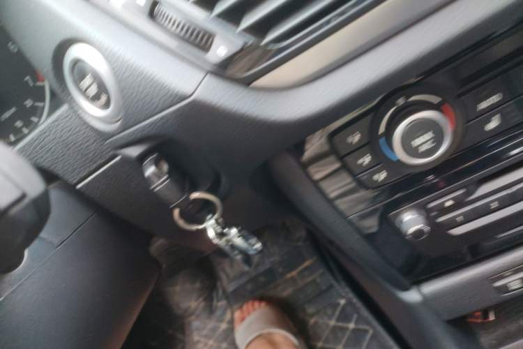 Used BMW X1 2015 sDrive18i Leading Edition Vehicle Key