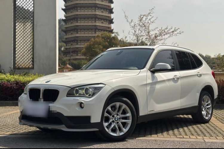 Used BMW X1 2015 sDrive18i Fashion Upgrade Edition Guazi used car, China used car export, Used car for sale, Used BMW cars, Cheapest cars for sale