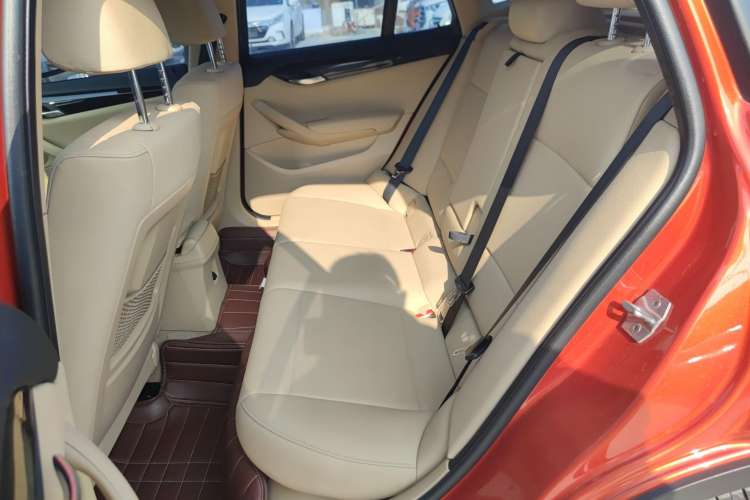 Used BMW X1 2015 sDrive18i Leading Edition Left Rear Seat