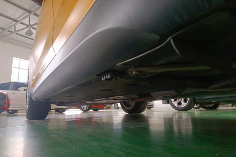 Used BMW X1 2015 sDrive18i Fashion Upgrade Edition Left Side Sill