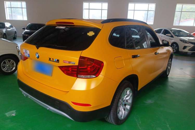 Used BMW X1 2015 sDrive18i Fashion Upgrade Edition Rear Right 45 Deg