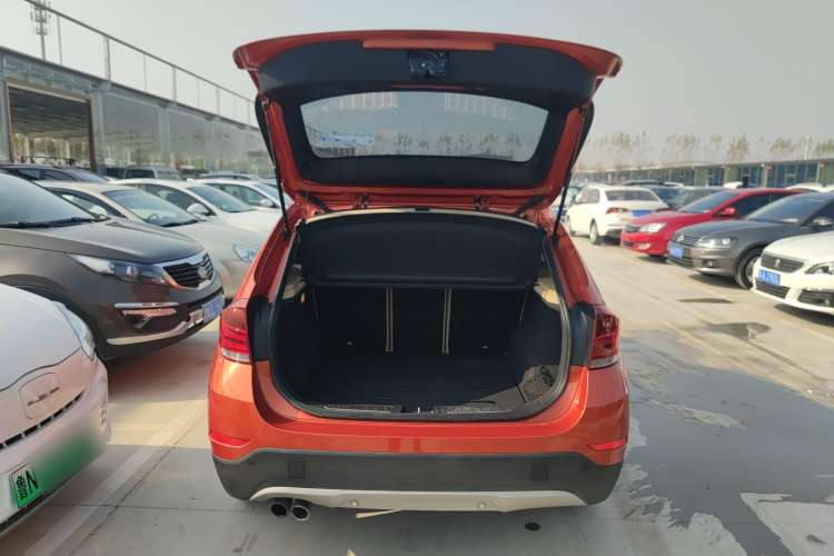 Used BMW X1 2015 sDrive18i Leading Edition Trunk