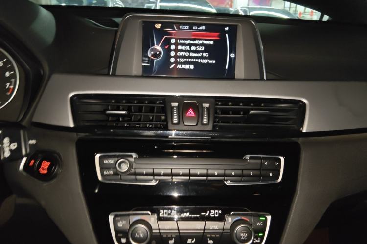 Used BMW X1 2016 sDrive18Li Premium Edition Audio And AC Panel