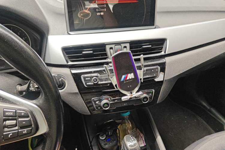 Used BMW X1 2016 sDrive18Li Fashion Model Audio And AC Panel
