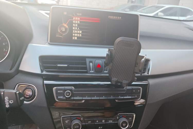 Used BMW X1 2016 sDrive18Li Fashion Model Audio And AC Panel