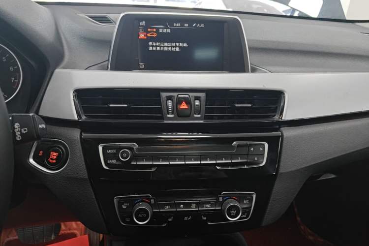 Used BMW X1 2016 sDrive18Li Premium Edition Audio And AC Panel
