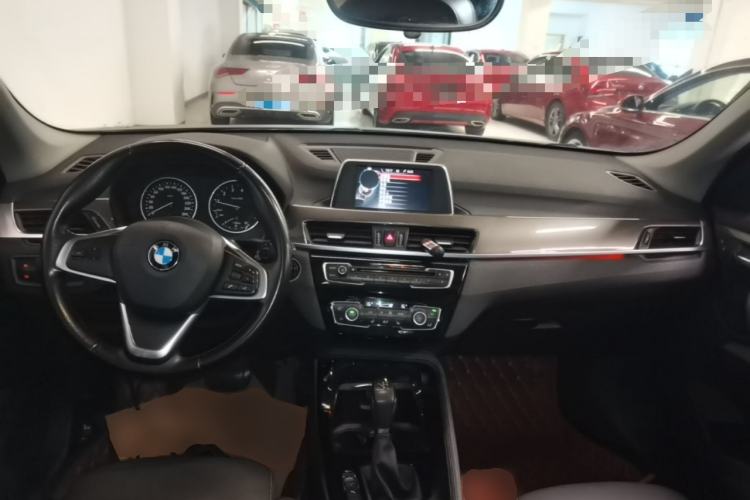 Used BMW X1 2016 sDrive20Li Luxury Model Center Console