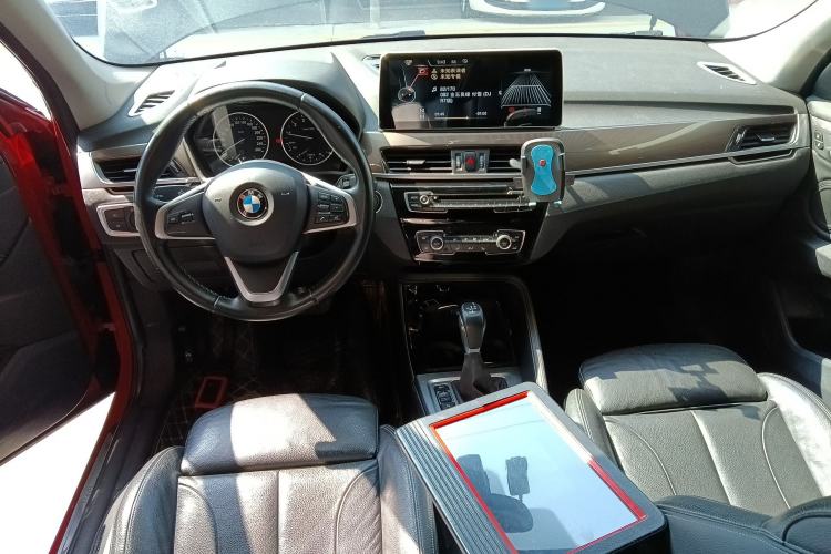 Used BMW X1 2016 sDrive18Li Luxury Model Center Console