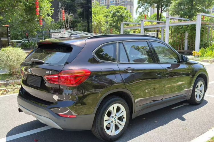 Used BMW X1 2016 sDrive18Li Premium Edition Exterior 4