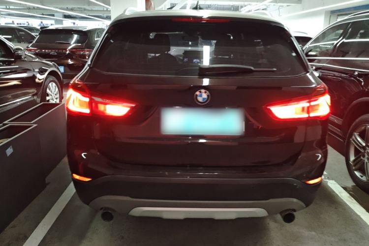 Used BMW X1 2016 sDrive20Li Luxury Model Exterior 4