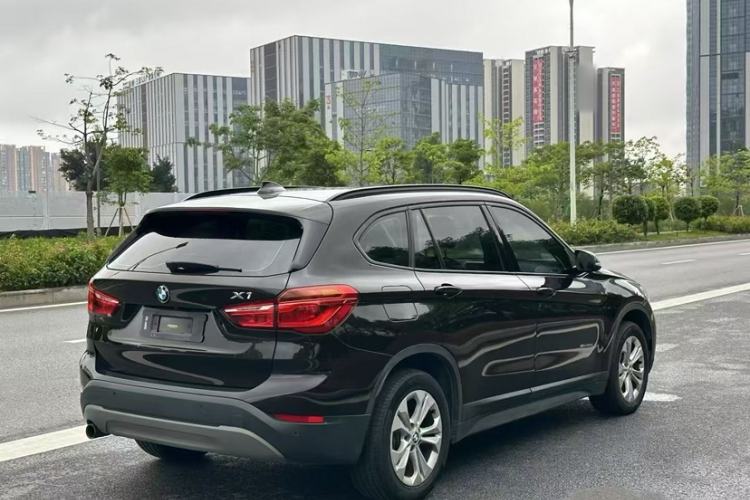 Used BMW X1 2016 sDrive18Li Premium Edition Exterior 5